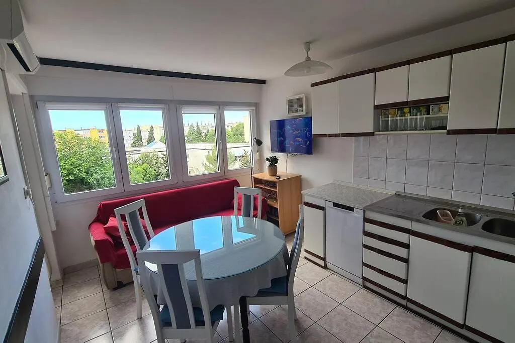 Apartment Great Flat Few Minutes From The Beach! Pula